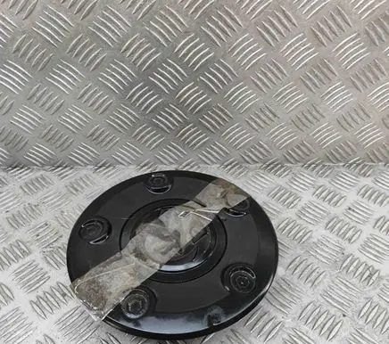 Opel Vivaro R20 wheel hub/cap/trim 9677381777