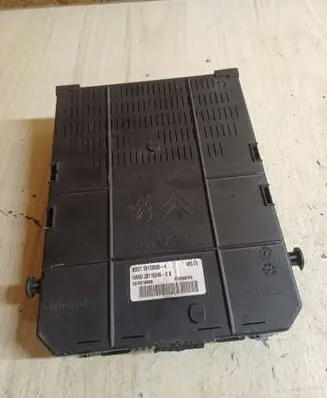 Citroen C4 I Picasso Comfort/convenience module 28120836 281201906B 28119246