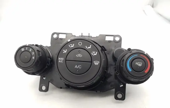 Ford Fiesta Climate control unit D2BT19980AE