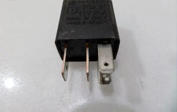 Opel Zafira A Other relay 24432680