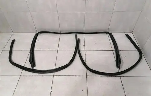 Porsche 911 991 Front door rubber seal 99153707700