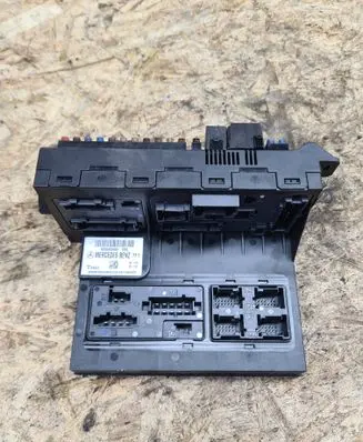 Mercedes-Benz E W211 Fuse module 0035455901