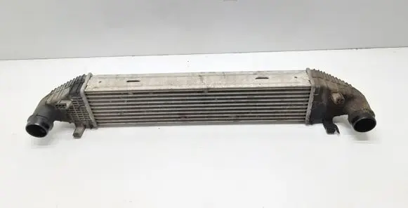 Mercedes-Benz E W212 Intercooler radiator A2045000100