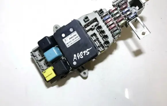 Honda Accord Fuse box set 38600sn7g020m1 38600-sn7-g020-m1