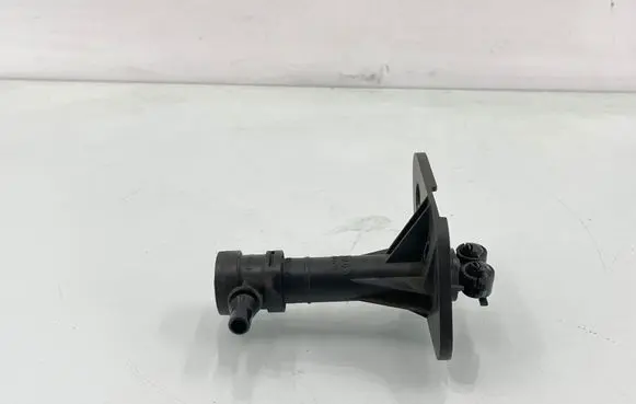 Audi Q7 4M Headlight washer spray nozzle 4M0955101A 10042016