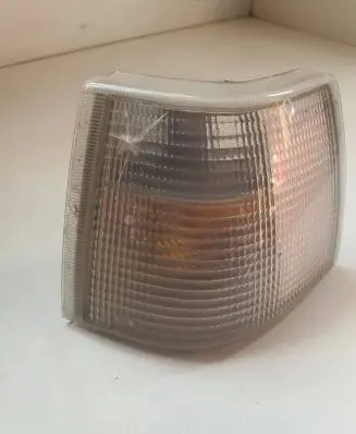 Front indicator light