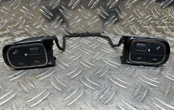 Citroen C3 Steering wheel buttons/switches 9812314777