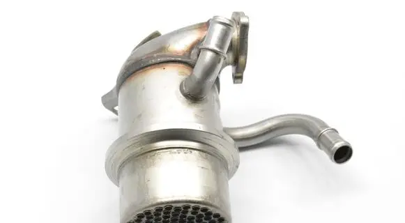 Volkswagen PASSAT B8 EGR valve cooler 04L131512BR