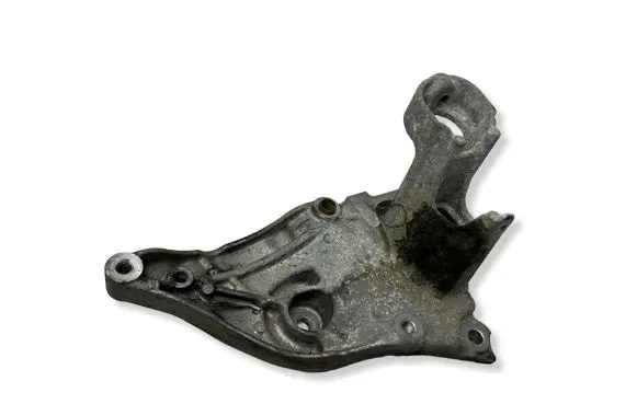 Peugeot 308 A/C compressor mount bracket 9808696880