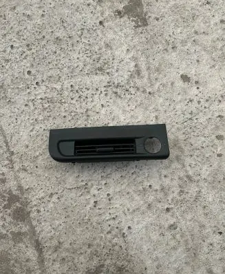 Renault Scenic III - Grand scenic III Dashboard side air vent grill/cover trim 734510001R