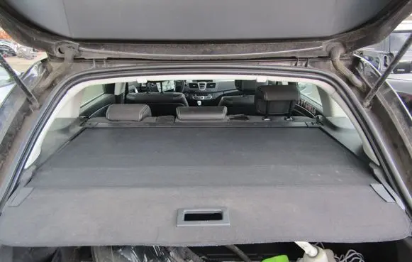 Renault Laguna III Loading door sun blind/shade 
