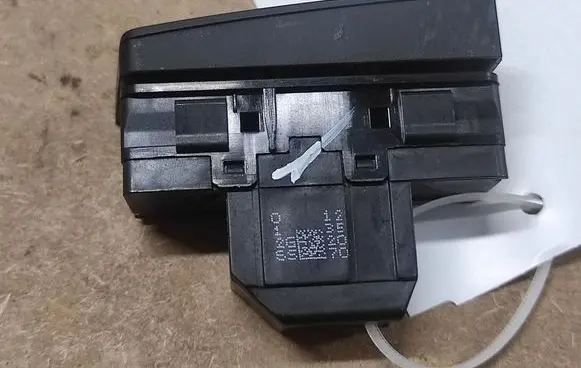 Opel Insignia A Traction control (ASR) switch 12352070