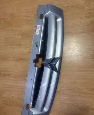 Citroen Berlingo Front bumper upper radiator grill 9644758077 9644758177