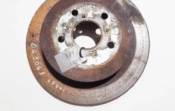 Lexus IS 220D-250-350 Rear brake disc ventiliuojamas