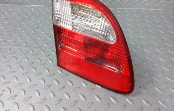 Mercedes-Benz E W211 Tailgate rear/tail lights A2118201364 2118201364 379503