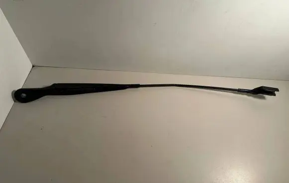 BMW 2 F45 Front wiper blade arm 7335962