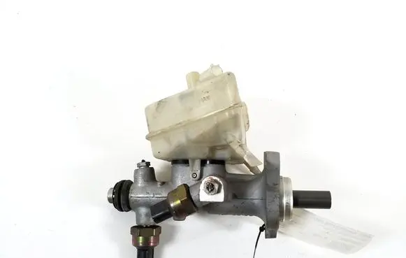 Mercedes-Benz C W203 Master brake cylinder A0054309601
