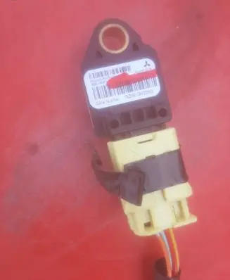 Citroen C-Crosser Airbag deployment crash/impact sensor 8651A001