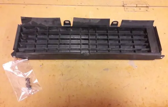 Renault Kadjar Intercooler air guide/duct channel 623224EA0C
