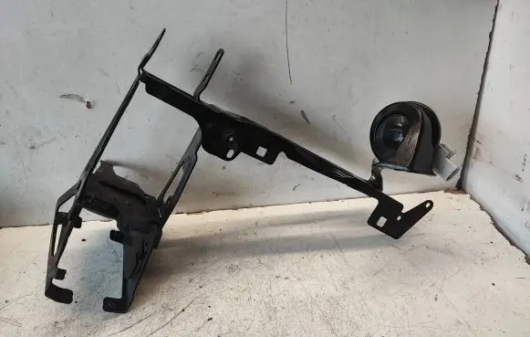 BMW 4 F32 F33 Headlight/headlamp mounting bracket KA98854060309 98854060309 DX54DZ140MB