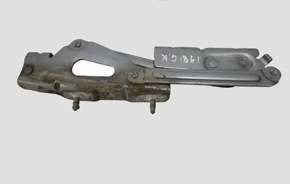 Peugeot 407 Tailgate/trunk/boot hinge
