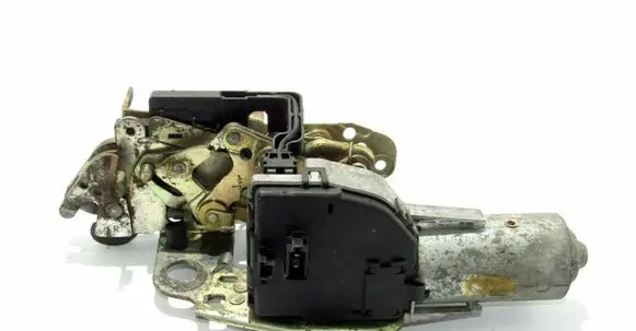 Mercedes-Benz E W210 Tailgate/trunk/boot lock/catch/latch A2107400536