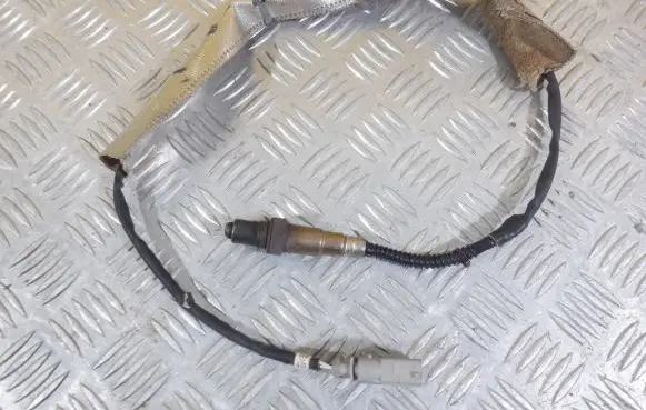 Volkswagen Jetta VI Lambda probe sensor 07C906262 381151 0258006517