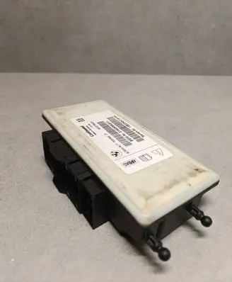 BMW 5 F10 F11 Airbag control unit/module 319330952011 9330952 13B3300C1915K