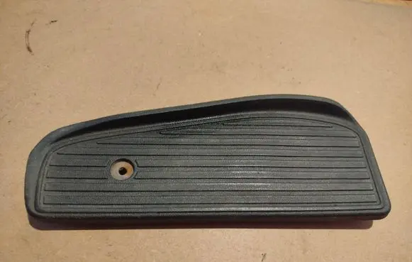 Alfa Romeo 159 Foot rest pad/dead pedal 15607751 B985