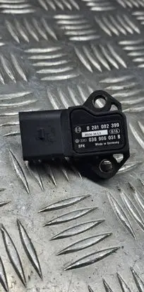 Opel Zafira B Air pressure sensor 038906051B 0281002393 45063AL3