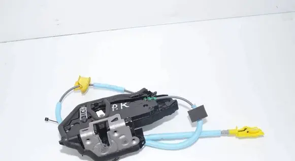 BMW 2 G42 Front door lock 7445041 51217445041