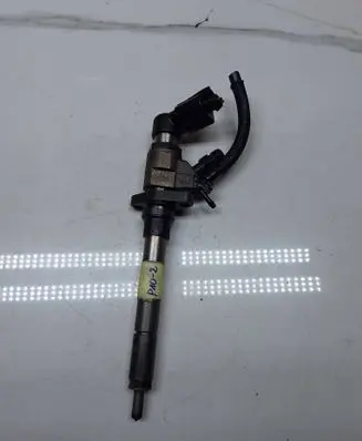 Volvo V50 Fuel injector 9660334880