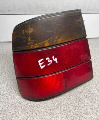 BMW 5 E34 Rear/tail lights 1384009