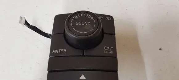 Volvo XC90 Multifunctional control switch/knob 30646103