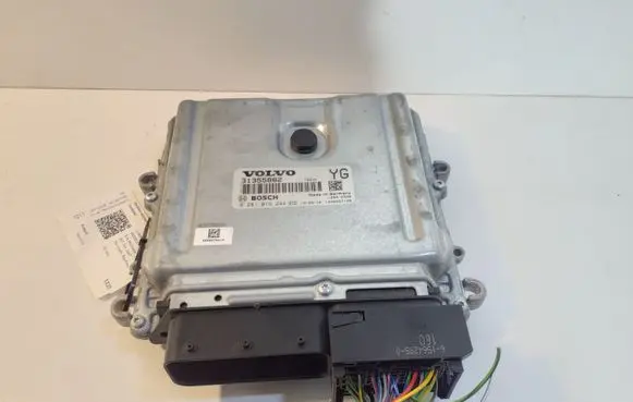Volvo V60 Engine control unit/module 31355882 0281019244