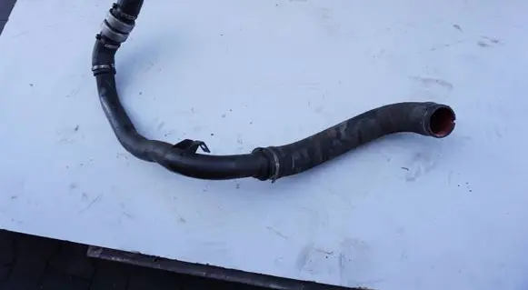 Air intake hose/pipe