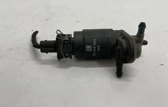 Opel Zafira B Windscreen/windshield washer pump 24439254