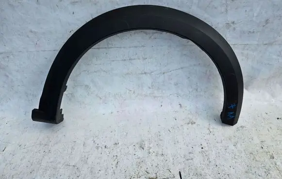 Dacia Sandero Front arch trim 638138150R