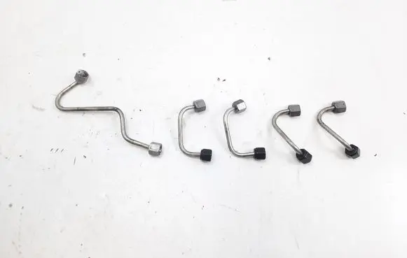 Ford Mondeo MK IV Fuel injector supply line/pipe 