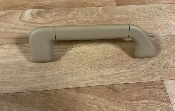 Porsche Cayenne (9PA) Front interior roof grab handle 7L0857607A