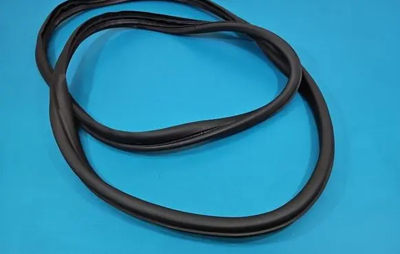 Skoda Fabia Mk3 (NJ) Rubber seal rear door 6V6867367F IMPRK1589936