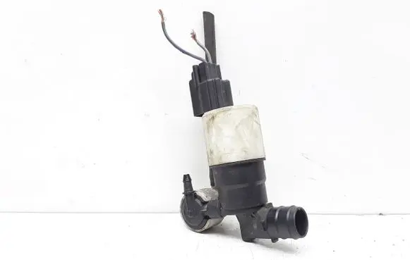 Volvo V60 Windscreen/windshield washer pump BK2117K624BA AV6117K624AA
