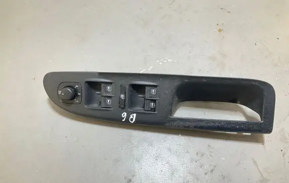 Volkswagen PASSAT B6 Electric window control switch