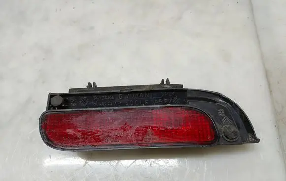 Third/center stoplight