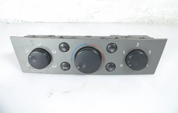 Opel Vectra C Climate control unit 13138190