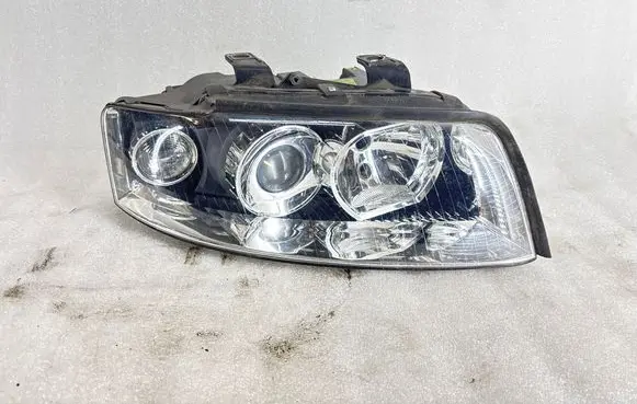 Audi A4 S4 B6 8E 8H Headlight/headlamp 8E0941030