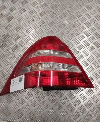 Mercedes-Benz C W203 Rear/tail lights