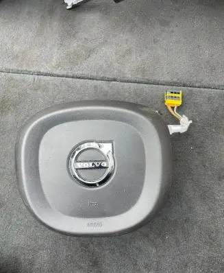 Volvo XC60 Steering wheel airbag P39834785 0080P111022 1T001173101257