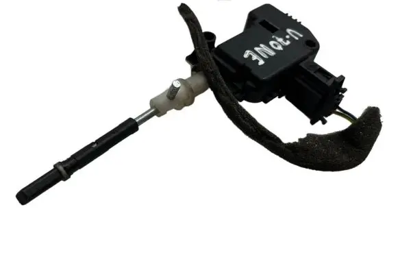 Volvo V70 Central locking motor 806627