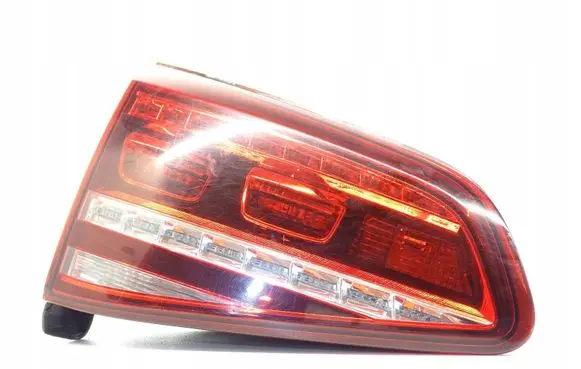 Volkswagen Golf VII Tailgate rear/tail lights 5G0945307G